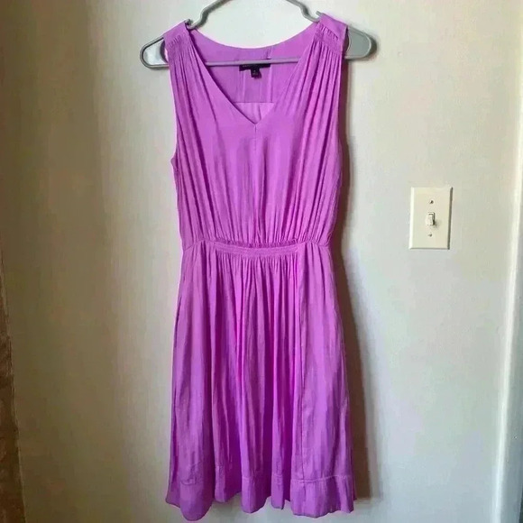 Banana Republic Goddess Dress Flowy Dress - Perfect for Office Attire - Size 0 - Picture 1 of 16